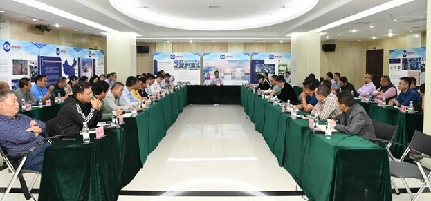 老哥俱乐部-老哥必备的交流社区