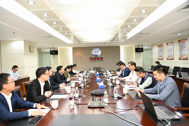 老哥俱乐部-老哥必备的交流社区