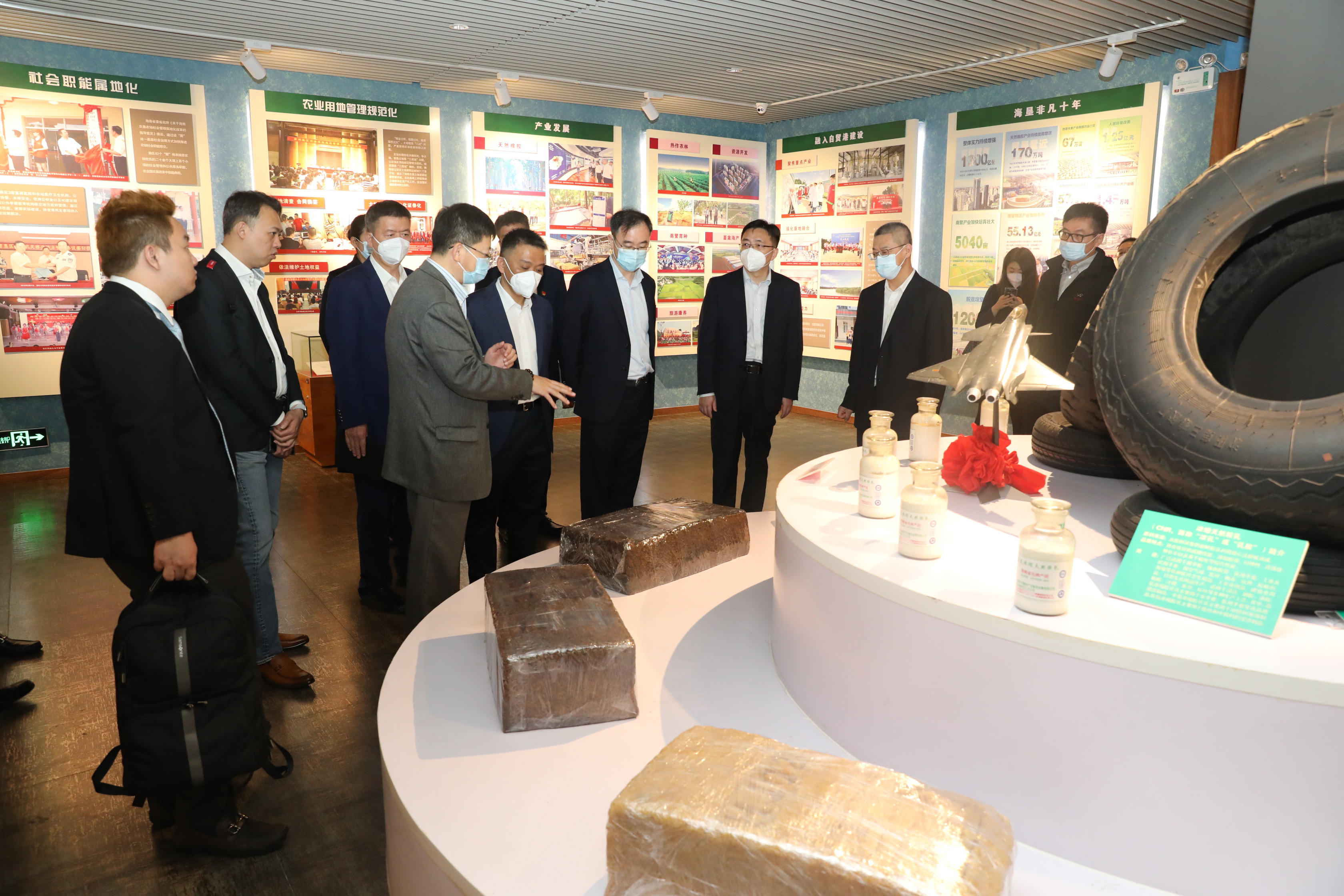 老哥俱乐部-老哥必备的交流社区